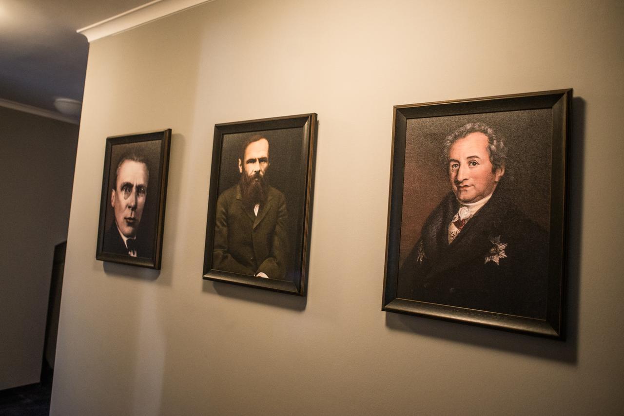 Siedem Komnat Siedmiu Mistrzów *